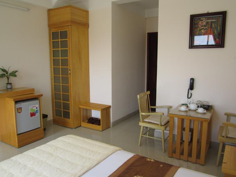 Nhiet Doi Hotel Tuy Hoa Bagian luar foto