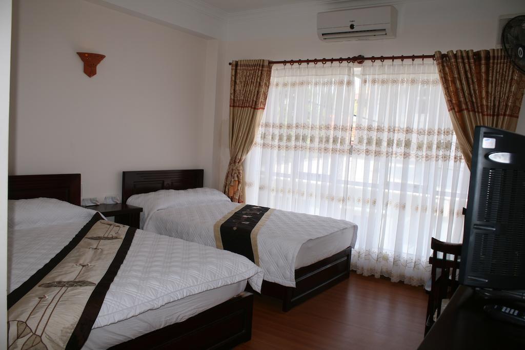 Nhiet Doi Hotel Tuy Hoa Bagian luar foto