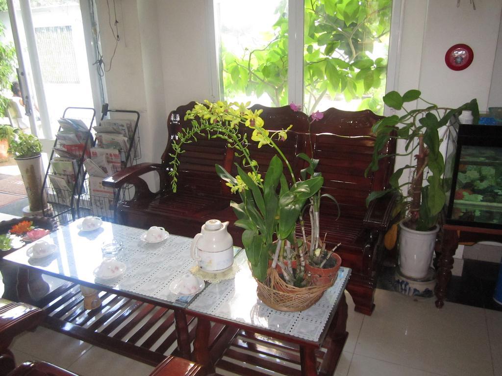 Nhiet Doi Hotel Tuy Hoa Bagian luar foto